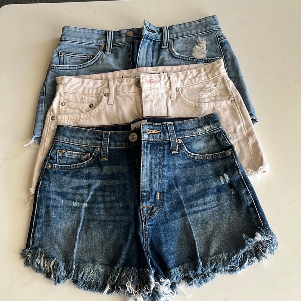3 pairs women shorts